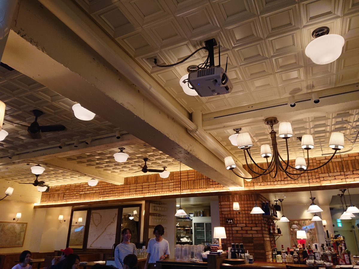 【レポ】原宿「バターミルクチャネル」のフライドチキンとパンケーキ